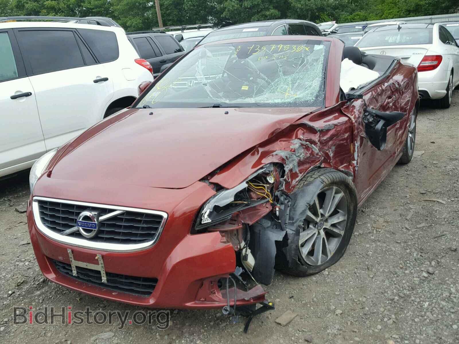 2012 VOLVO C70 - VIN: YV1672MC3CJ125492 - Фото 2