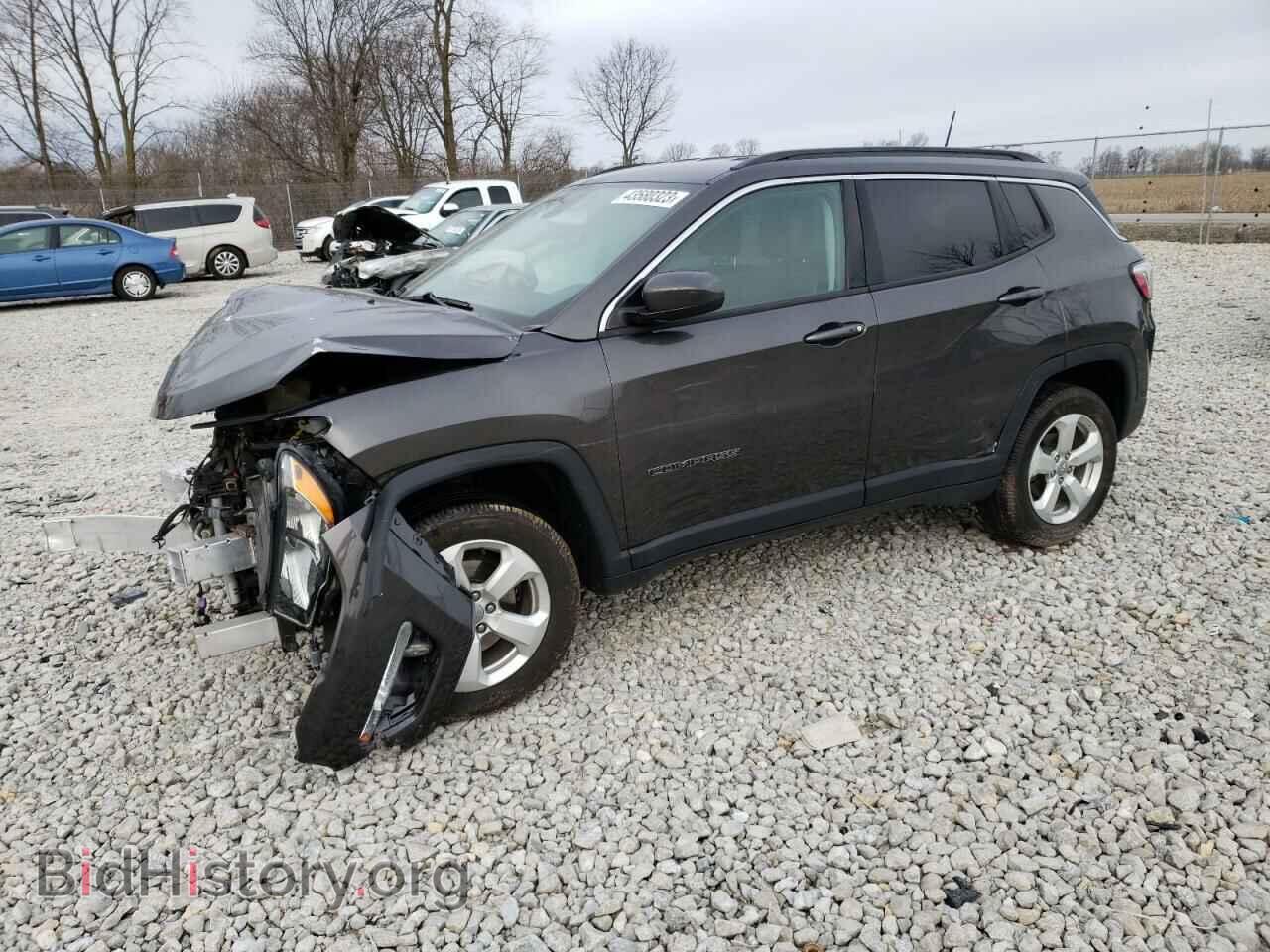 Фотография 3C4NJDBB6HT646733 - JEEP COMPASS 2017
