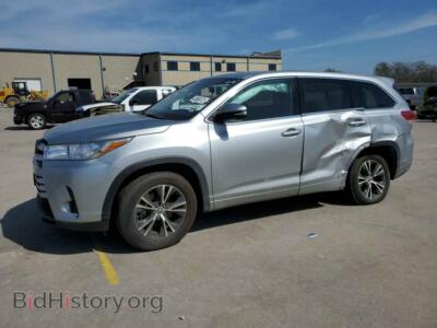 2018 Toyota HIGHLANDER, silver — VIN 5TDZZRFH7JS256875, Copart