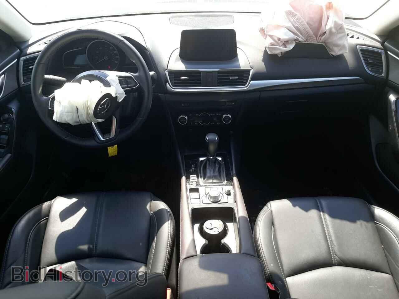 2018 MAZDA 3 - VIN: 3MZBN1L39JM236454 - Фото 8