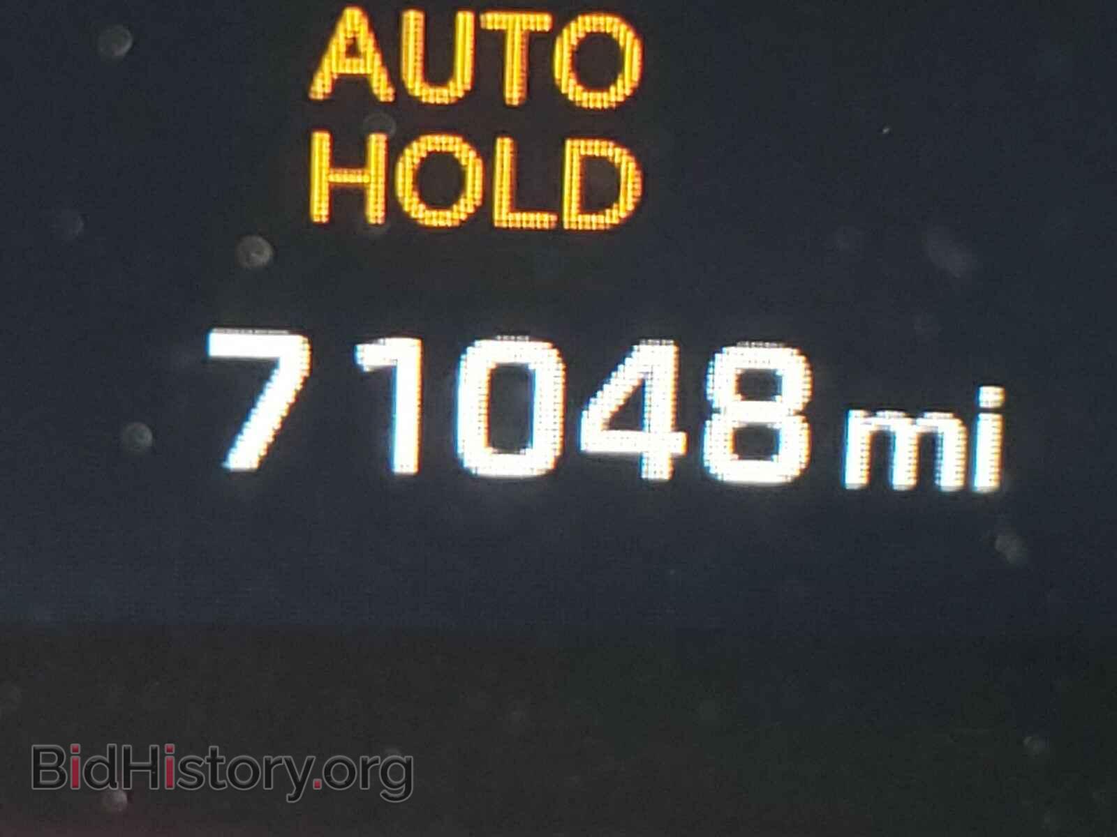 2017 GENESIS G80 - VIN: KMHGN4JE4HU211655 - Фото 8