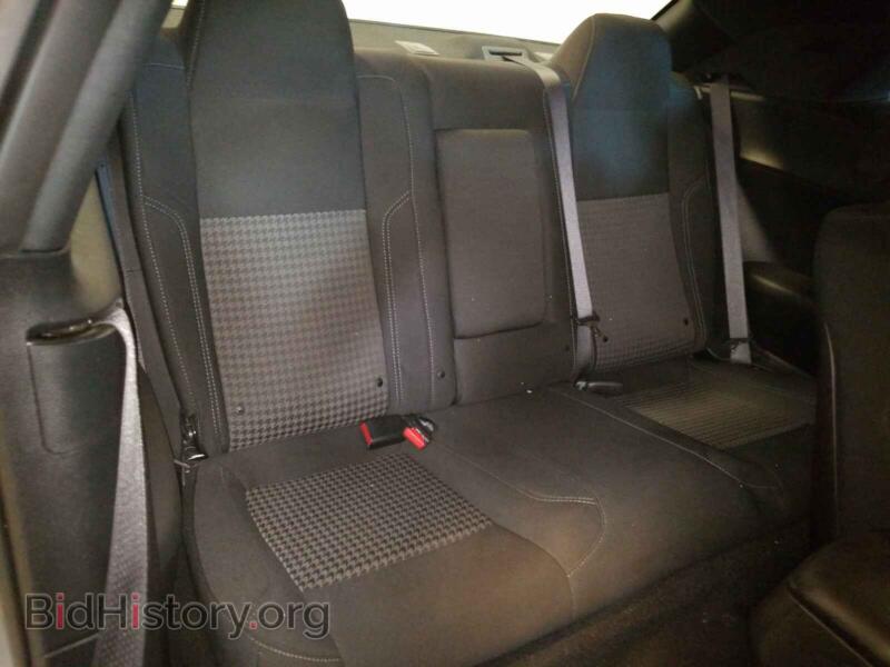 2019 Dodge CHALLENGER (VIN 2C3CDZGG8KH684601) — photo 6 of 10