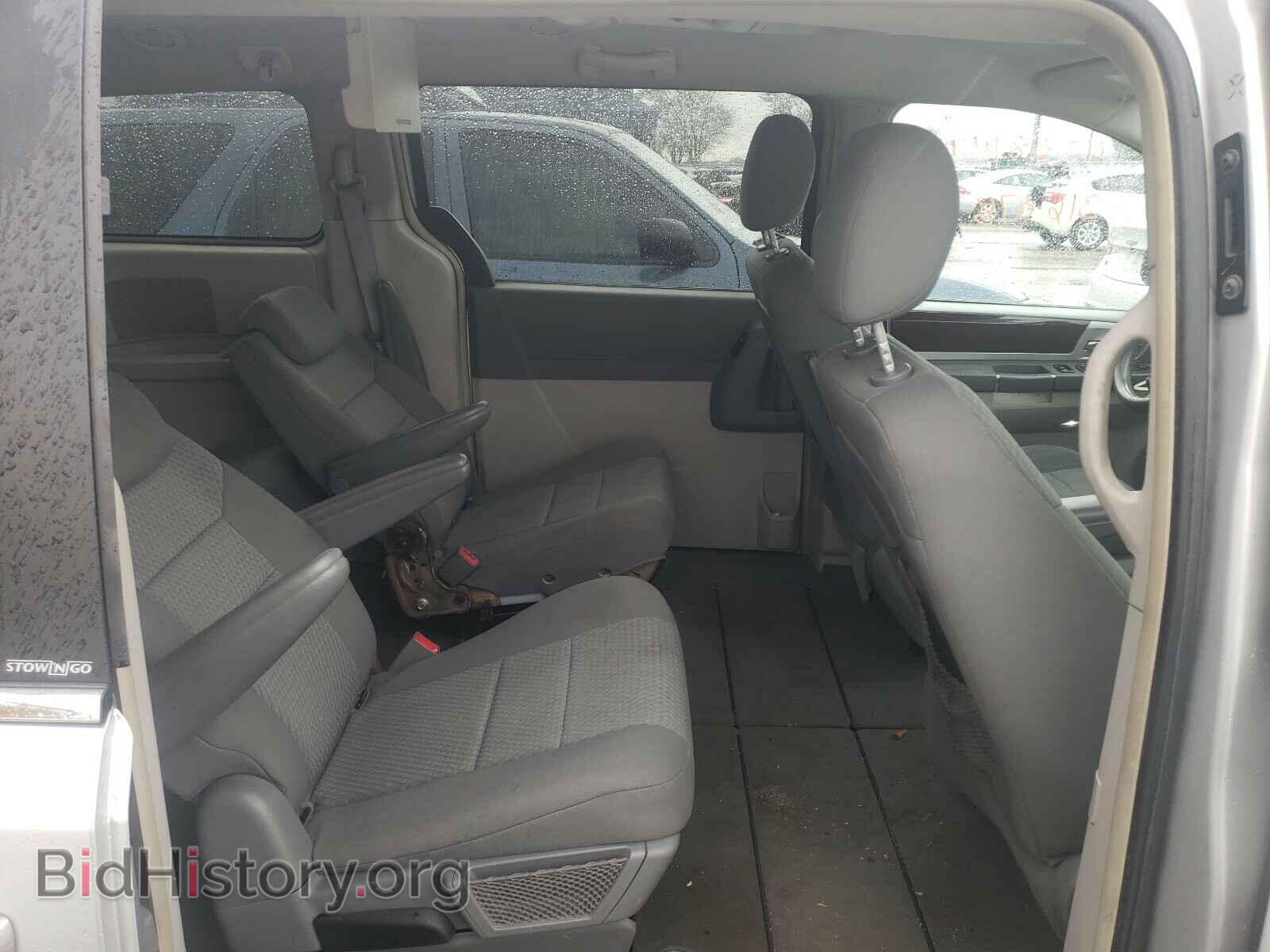 2010 CHRYSLER MINIVAN - VIN: 2A4RR5D14AR176144 - Фото 6