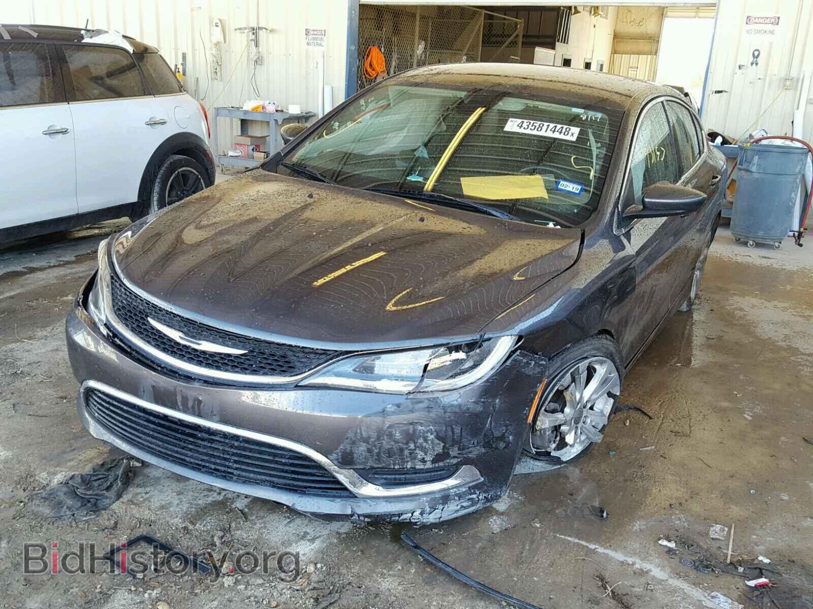 2015 CHRYSLER 200 - VIN: 1C3CCCAB9FN680034 - Фото 2
