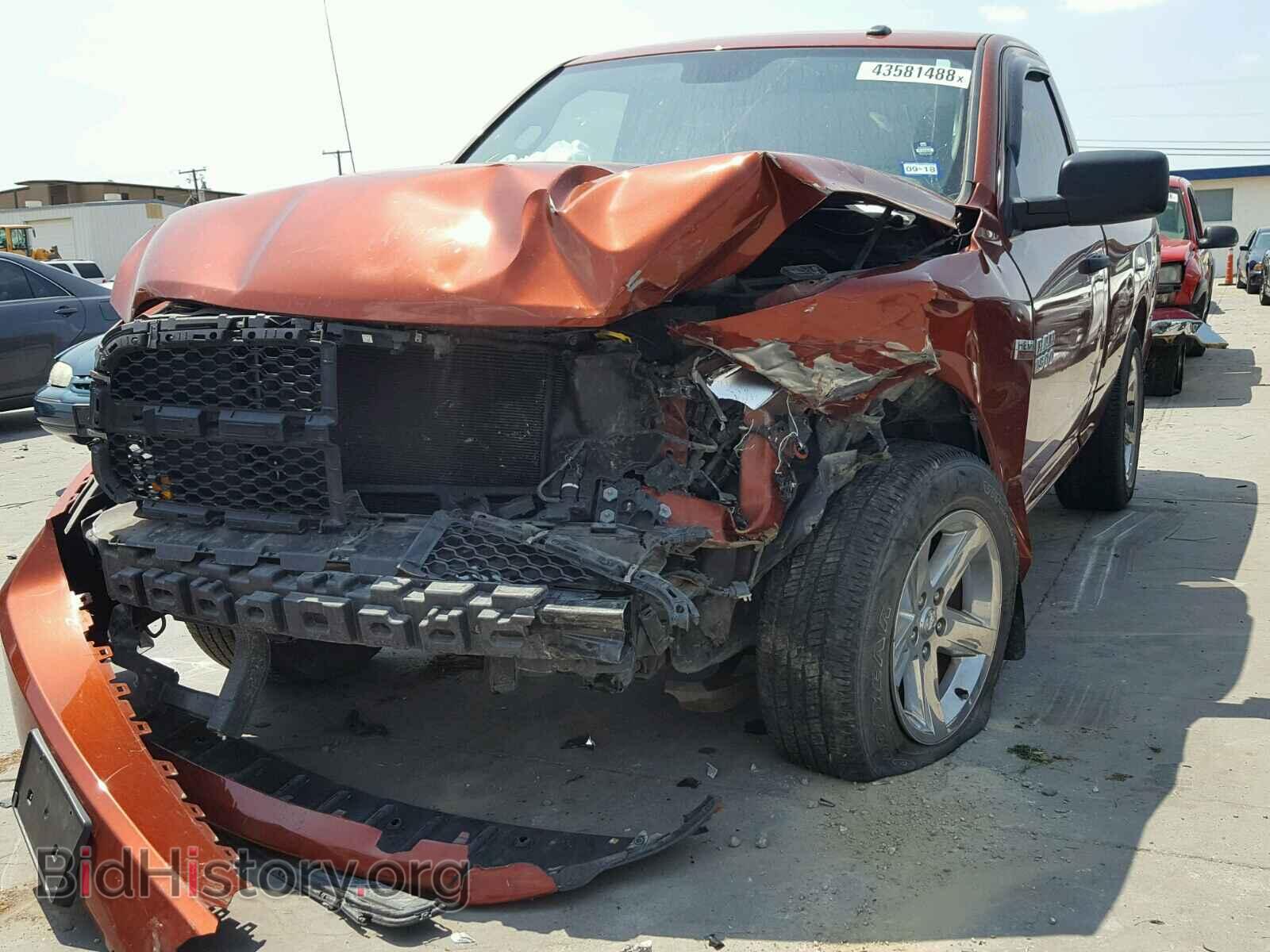 2013 RAM 1500 ST - VIN: 3C6JR6AT7DG586596 - Фото 2