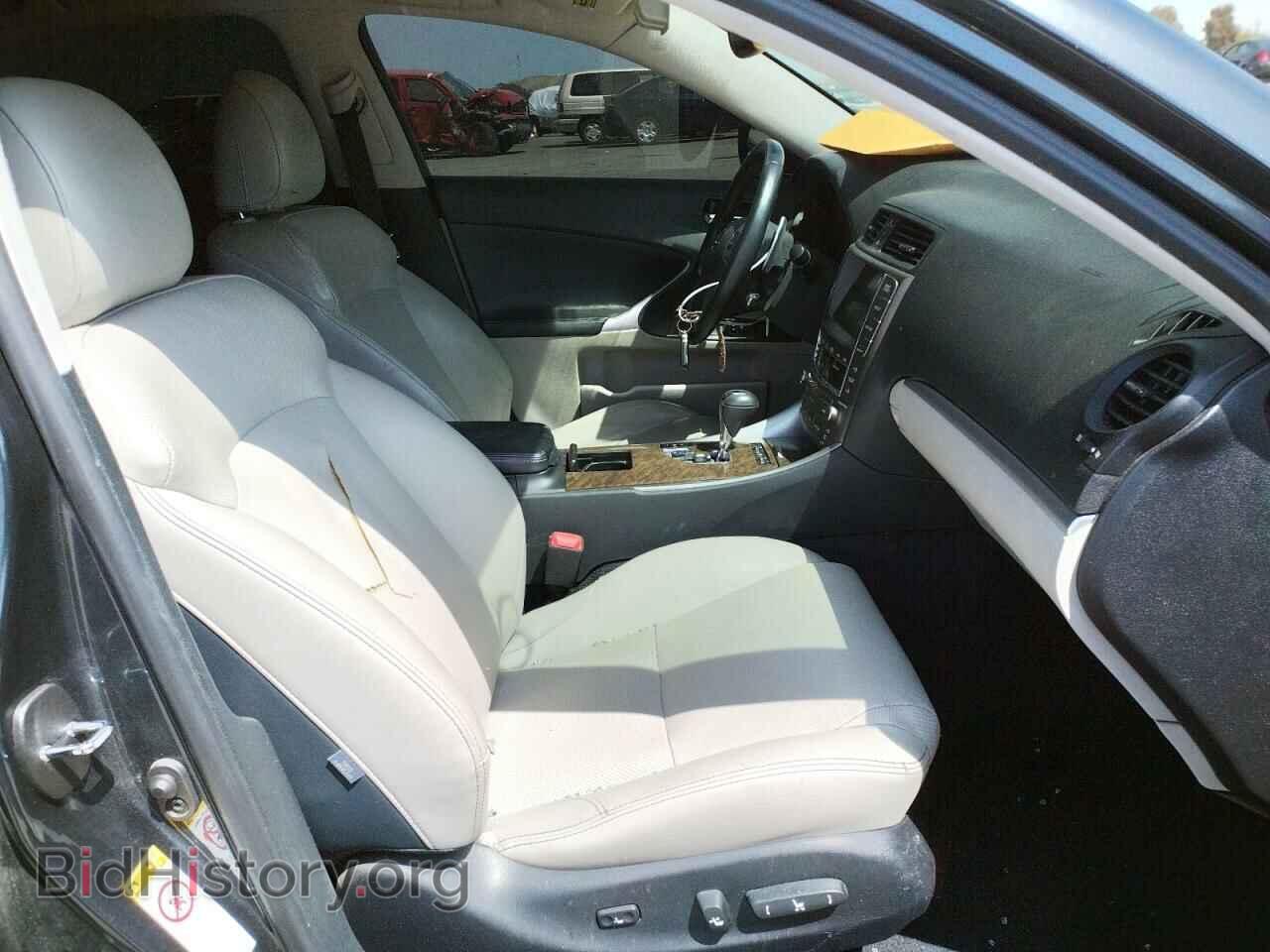 2011 LEXUS IS - VIN: JTHBF5C24B5154829 - Фото 5