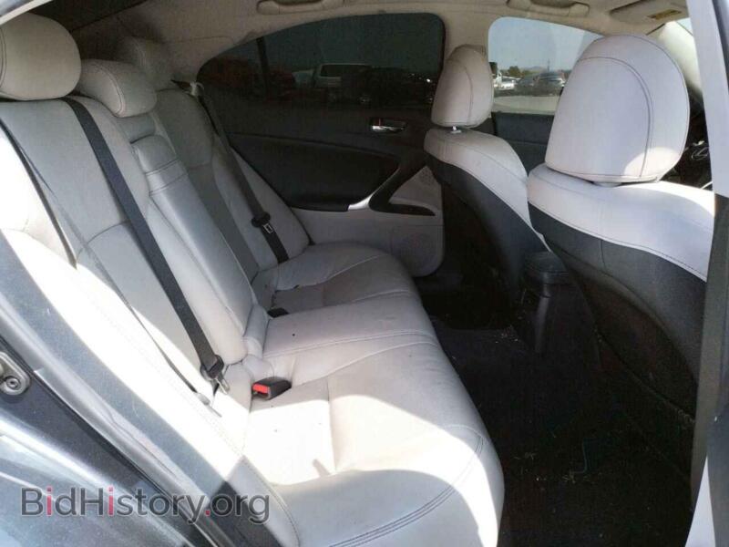 2011 Lexus IS (VIN JTHBF5C24B5154829) — photo 6 of 10