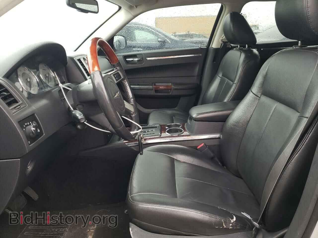 2009 CHRYSLER 300 - VIN: 2C3KA33V99H640008 - Фото 7