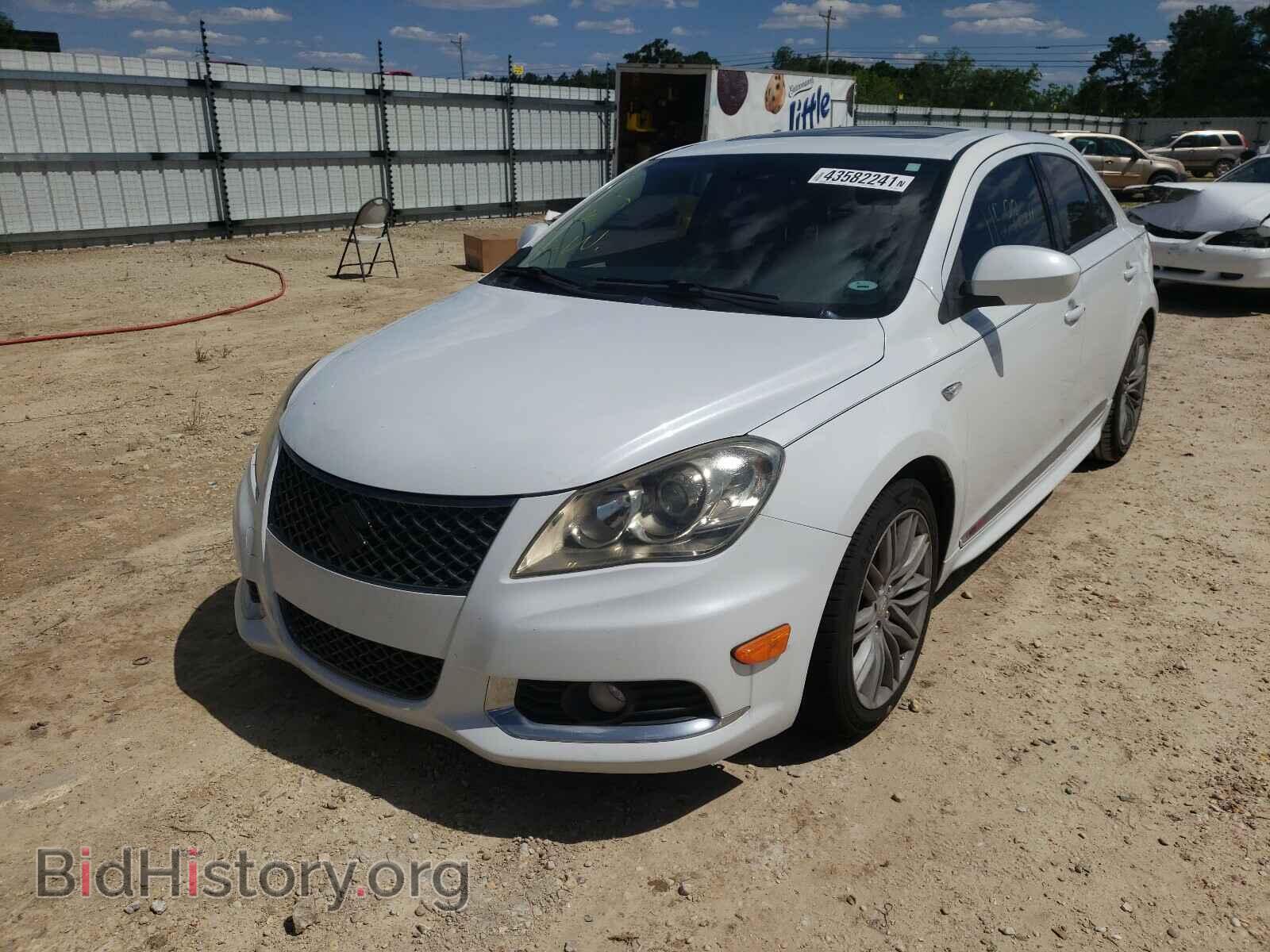 2011 SUZUKI KIZASHI - VIN: JS2RE9A89B6110052 - Фото 2