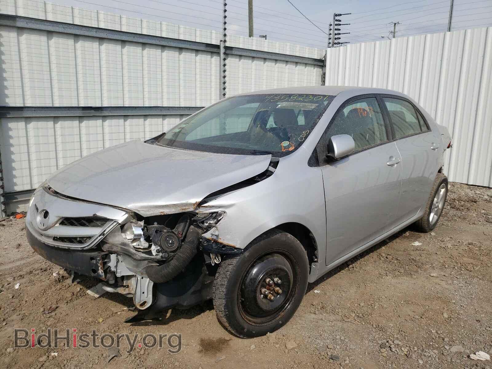 2011 TOYOTA COROLLA - VIN: 2T1BU4EE6BC646564 - Фото 2