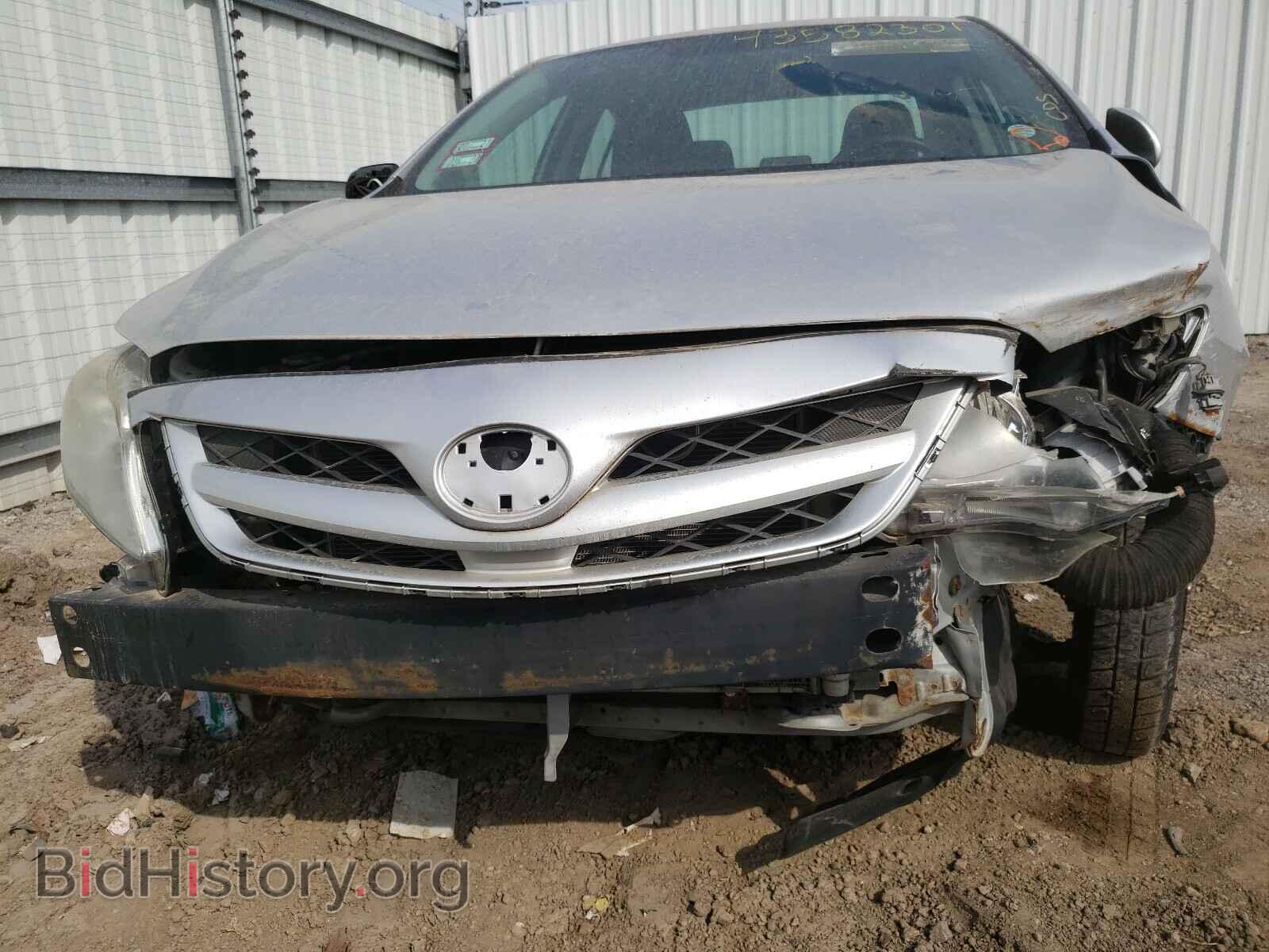2011 TOYOTA COROLLA - VIN: 2T1BU4EE6BC646564 - Фото 9