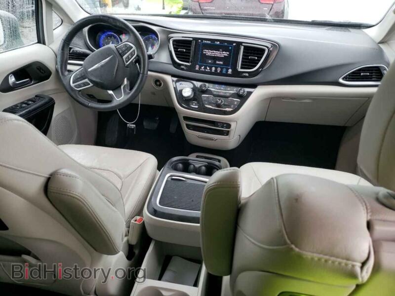 2020 Chrysler PACIFICA (VIN 2C4RC1EG9LR135420) — фото 8 из 14