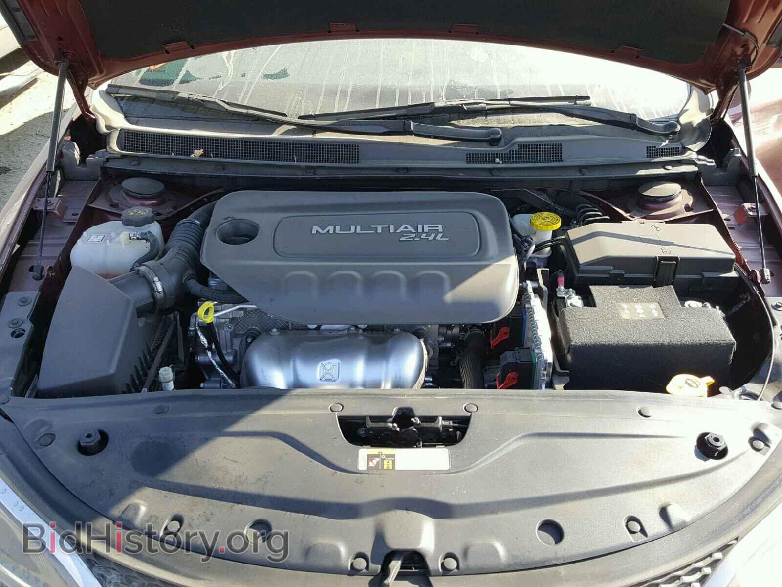 2016 CHRYSLER 200 - VIN: 1C3CCCAB2GN175941 - Фото 7