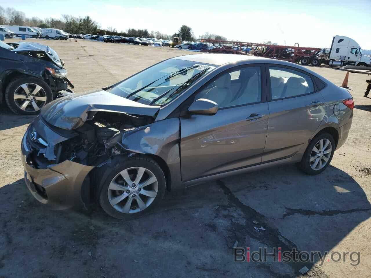 Photo KMHCU4AE0CU084557 - HYUNDAI ACCENT 2012