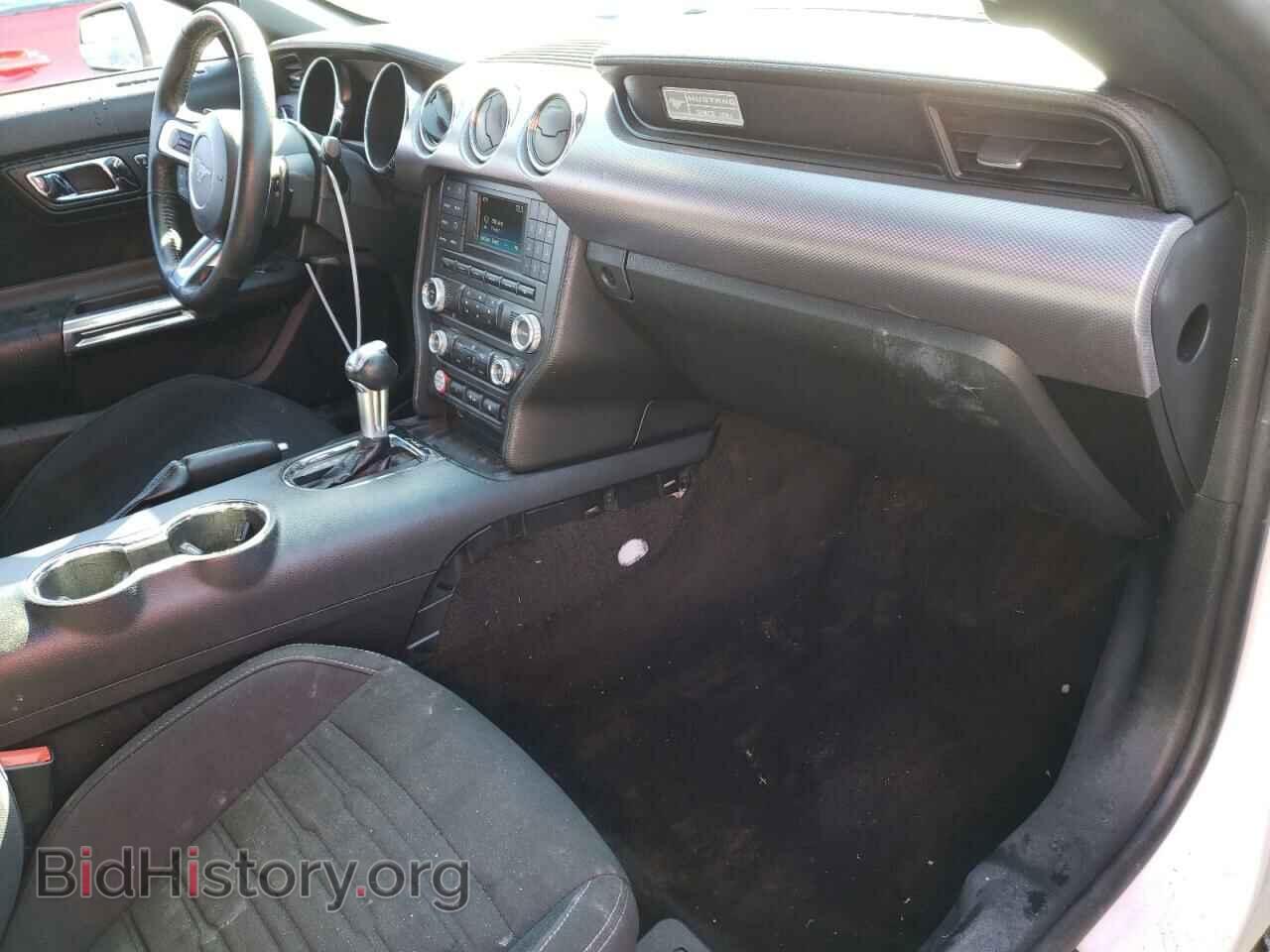2016 FORD MUSTANG - VIN: 1FA6P8CF0G5211738 - Фото 8