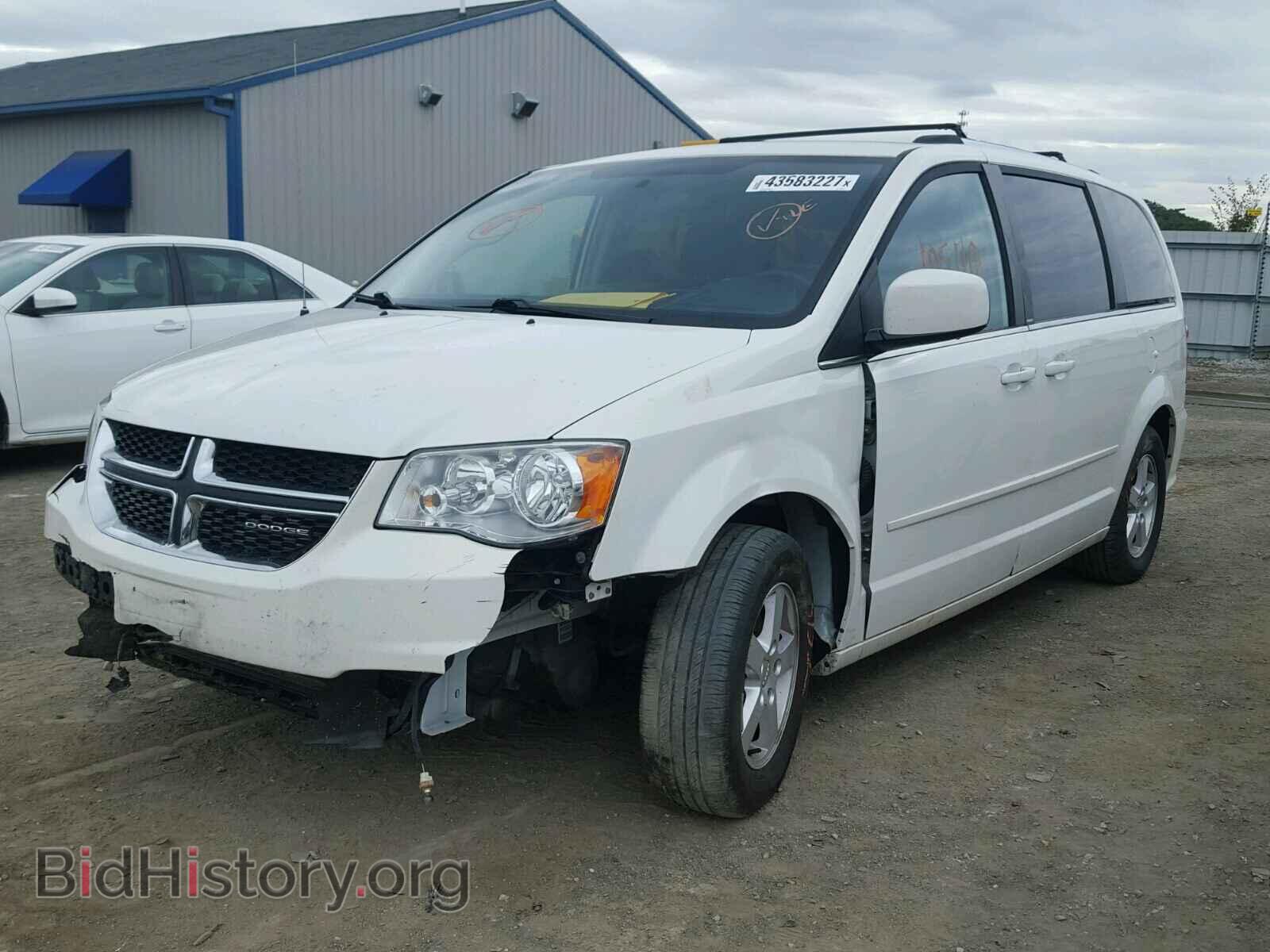 2011 DODGE CARAVAN - VIN: 2D4RN5DG8BR660182 - Фото 2