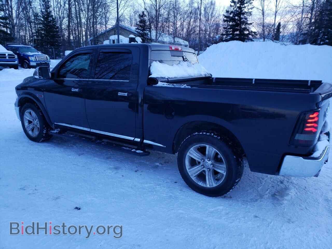 2017 RAM 1500 - VIN: 1C6RR7WM8HS713218 - Фото 2