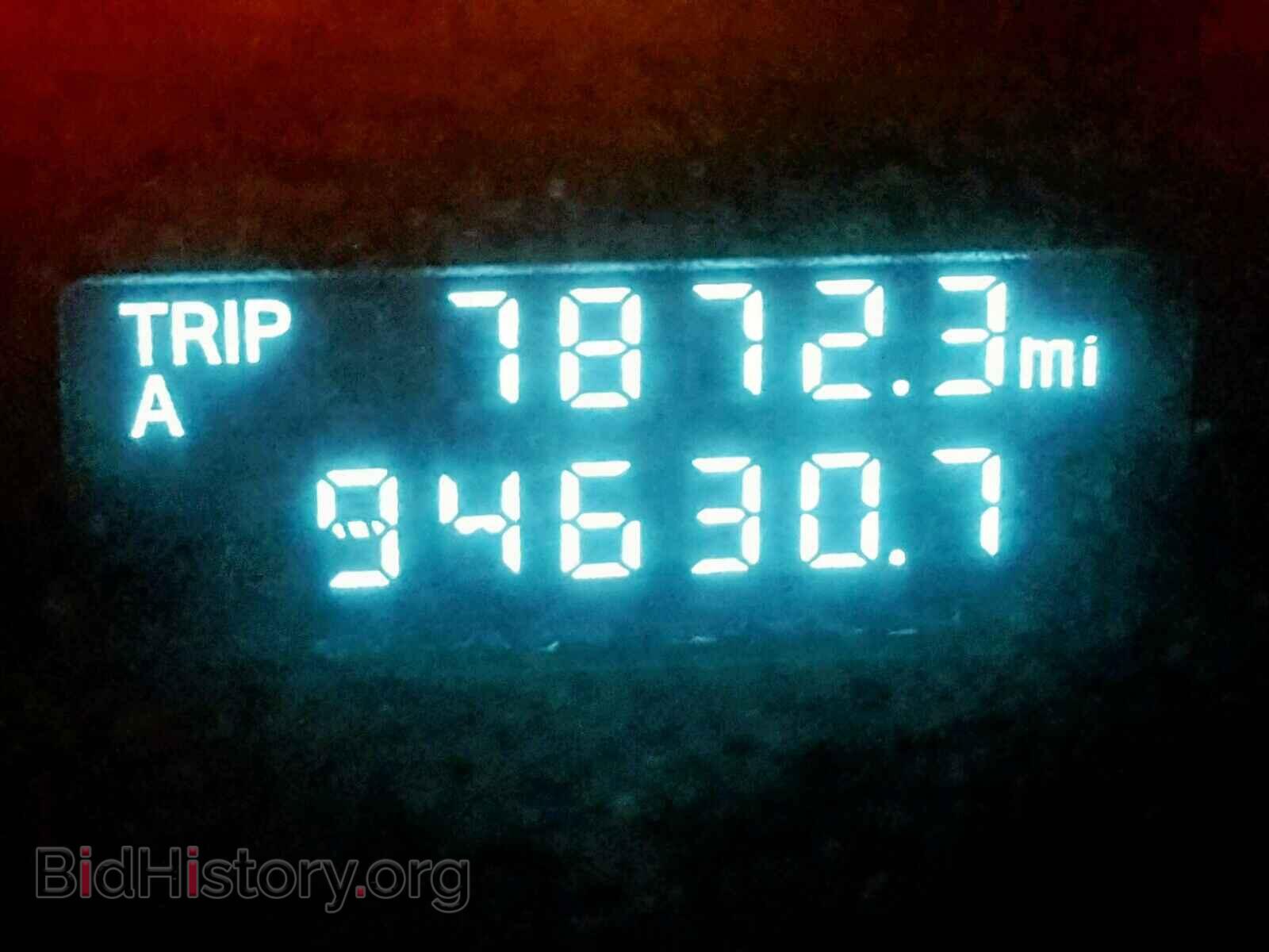 2009 FORD FOCUS - VIN: 1FAHP34N69W238053 - Фото 8