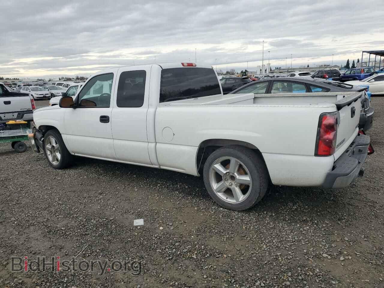 2005 CHEVROLET ALL Models - VIN: 2GCEC19VX51294486 - Photo 2