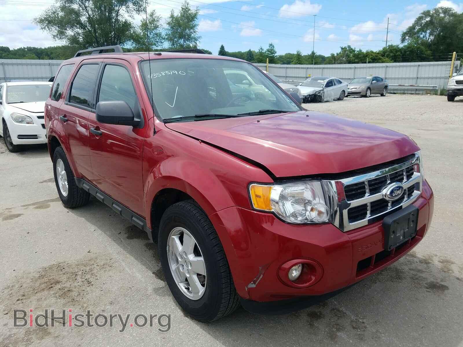 Фотография 1FMCU0DG7BKA33167 - FORD ESCAPE 2011