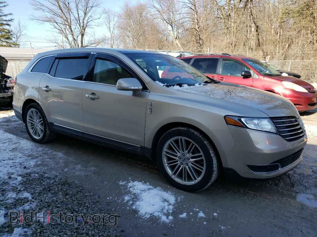 2017 LINCOLN MKT - VIN: 2LMHJ5AT4HBL00222 - Фото 4