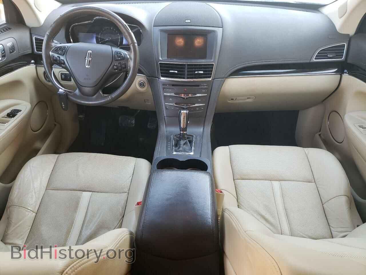2017 LINCOLN MKT - VIN: 2LMHJ5AT4HBL00222 - Фото 8