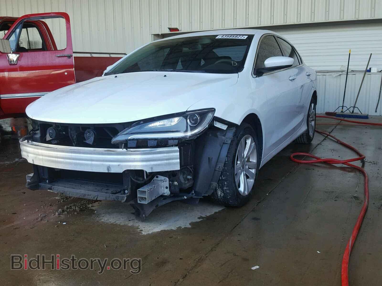 2015 CHRYSLER 200 - VIN: 1C3CCCAB7FN534070 - Фото 2