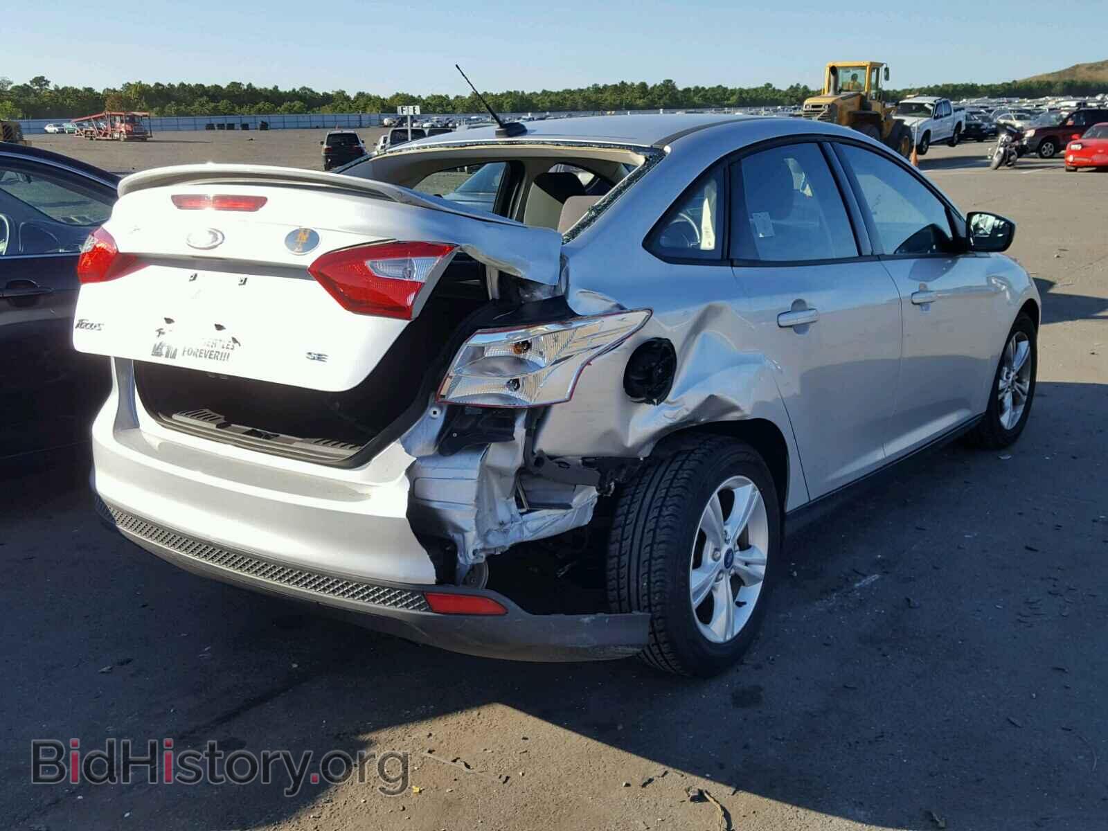 2012 FORD FOCUS - VIN: 1FAHP3F2XCL389490 - Photo 4