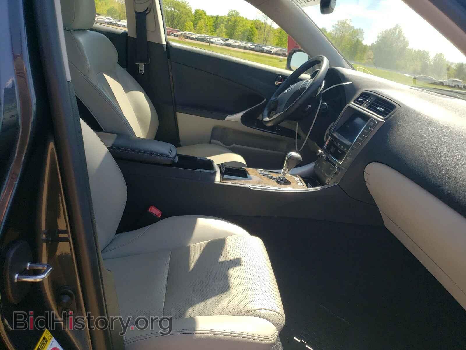2010 LEXUS IS - VIN: JTHCF5C24A5039683 - Photo 5