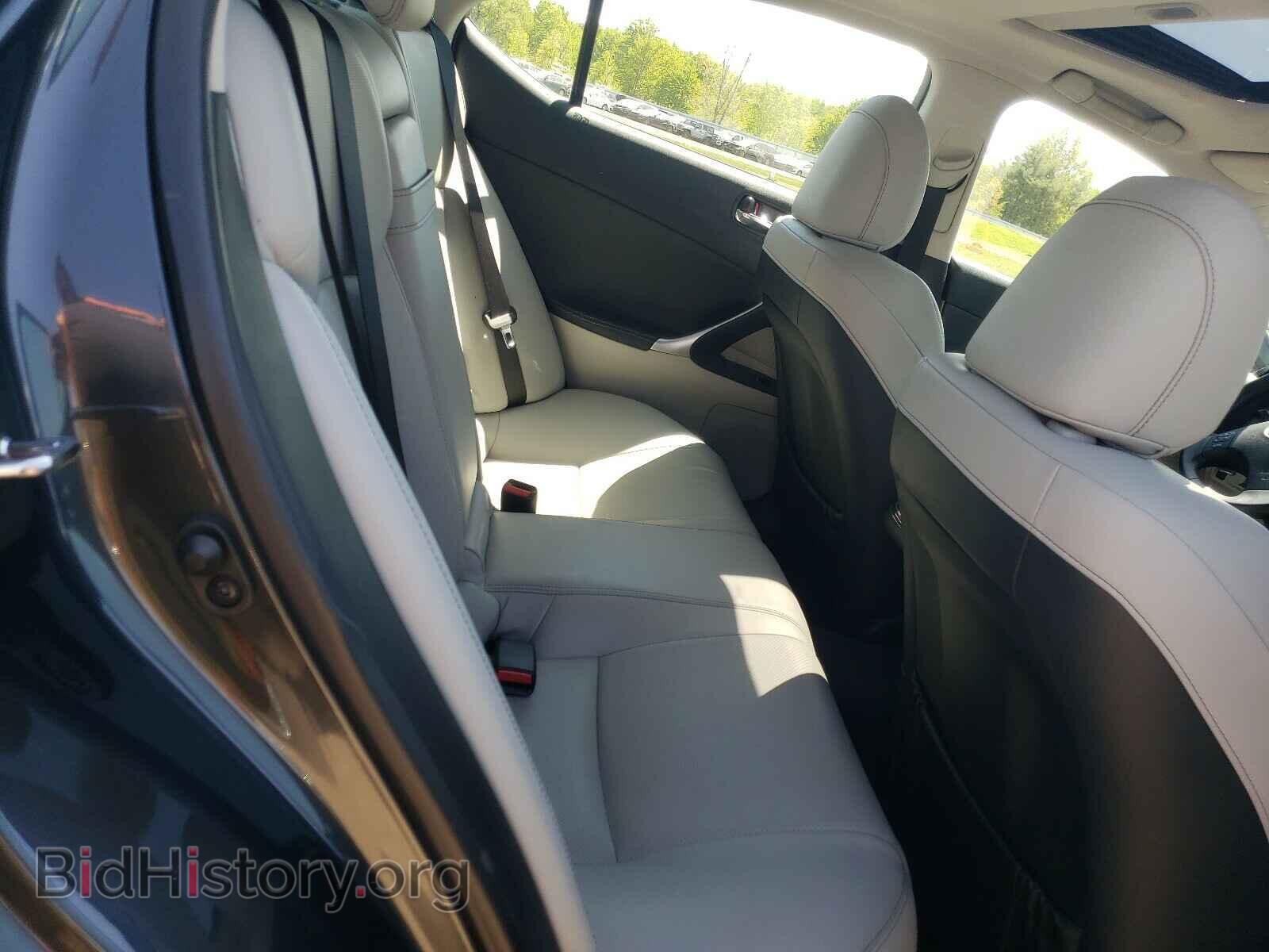 2010 LEXUS IS - VIN: JTHCF5C24A5039683 - Photo 6