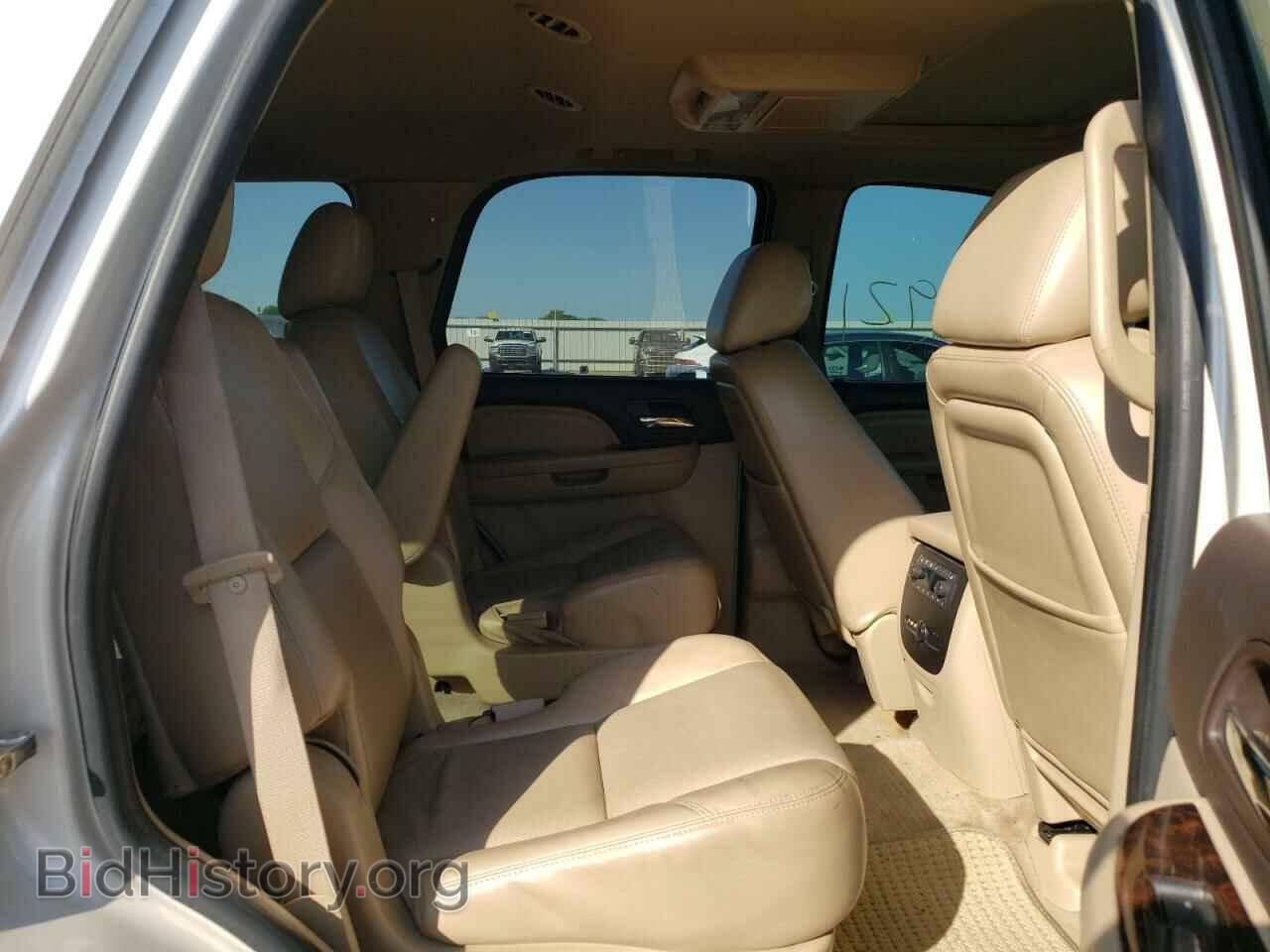 2011 GMC YUKON - VIN: 1GKS1EEF7BR198868 - Фото 6