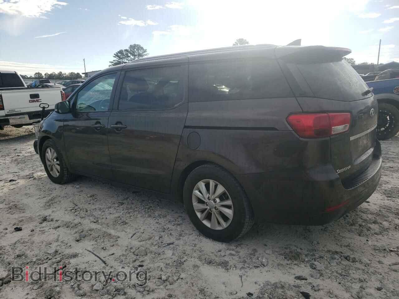 2017 KIA All Models - VIN: KNDMB5C19H6320746 - Фото 2