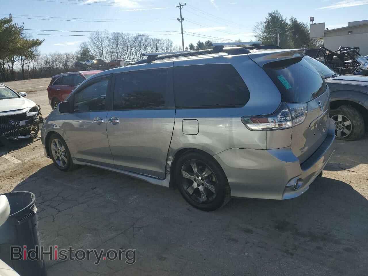 2013 TOYOTA SIENNA - VIN: 5TDXK3DC2DS349727 - Фото 2