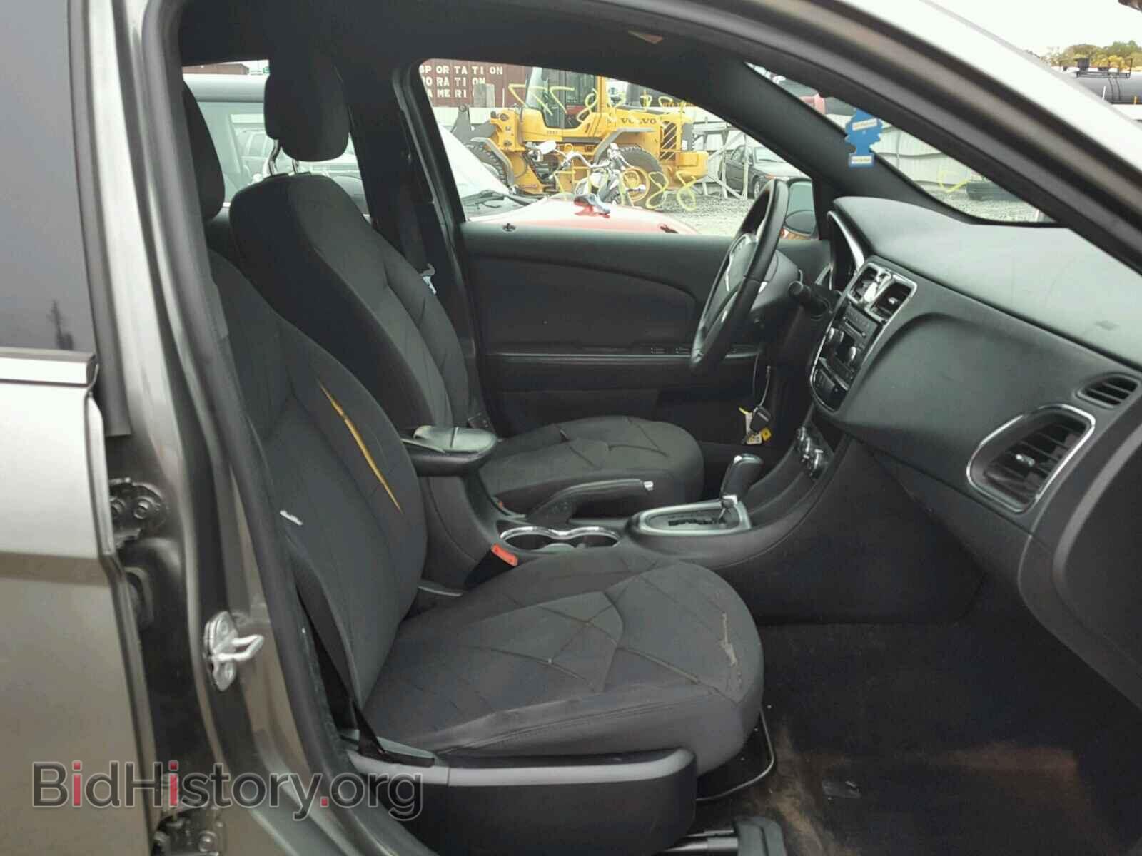 2012 CHRYSLER 200 - VIN: 1C3CCBBB4CN278801 - Фото 5