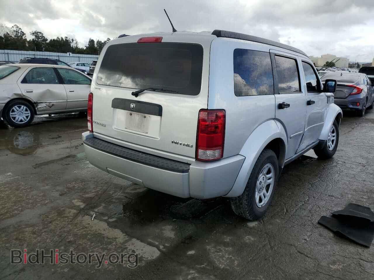 2011 DODGE NITRO - VIN: 1D4PT2GKXBW599985 - Photo 3