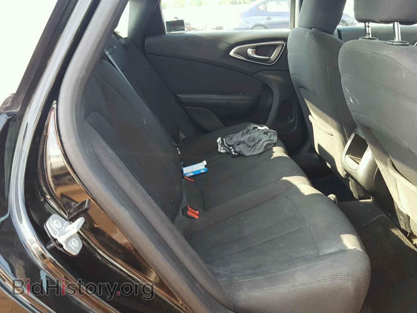 2015 CHRYSLER 200 - VIN: 1C3CCCAB3FN582813 - Фото 6