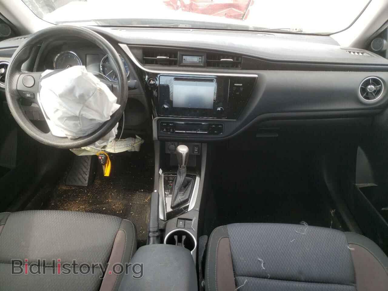2017 TOYOTA COROLLA - VIN: 5YFBURHE3HP636818 - Фото 8