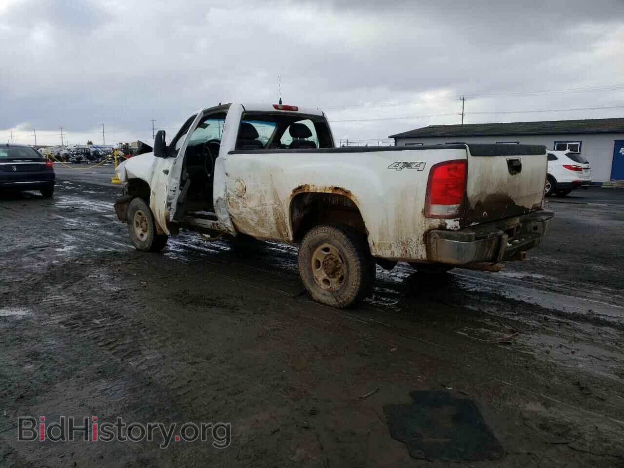 2007 GMC SIERRA - VIN: 1GTHK24K67E520186 - Фото 2