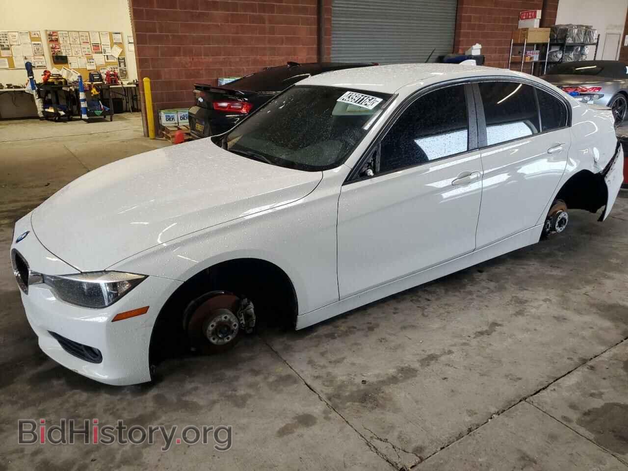 Photo WBA3B1G51FNT06082 - BMW 3 SERIES 2015