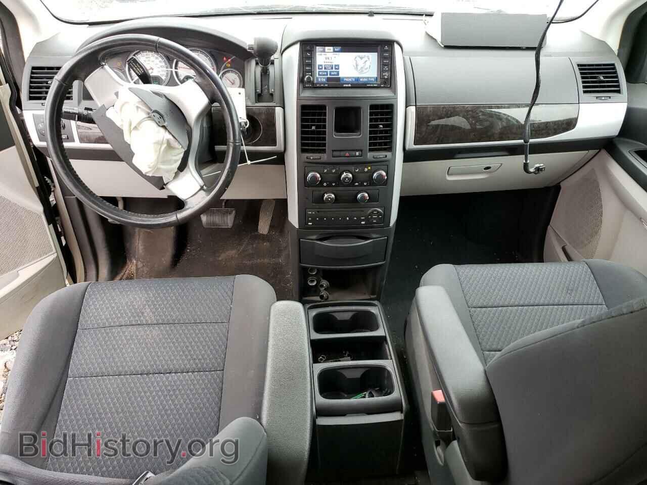 2010 DODGE CARAVAN - VIN: 2D4RN5D17AR158967 - Фото 8