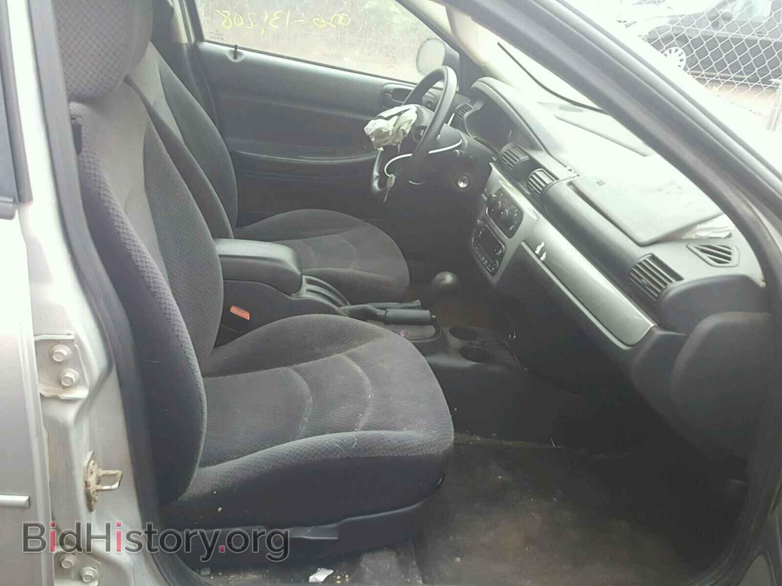 2005 CHRYSLER SEBRING - VIN: 1C3EL56R85N603339 - Фото 5