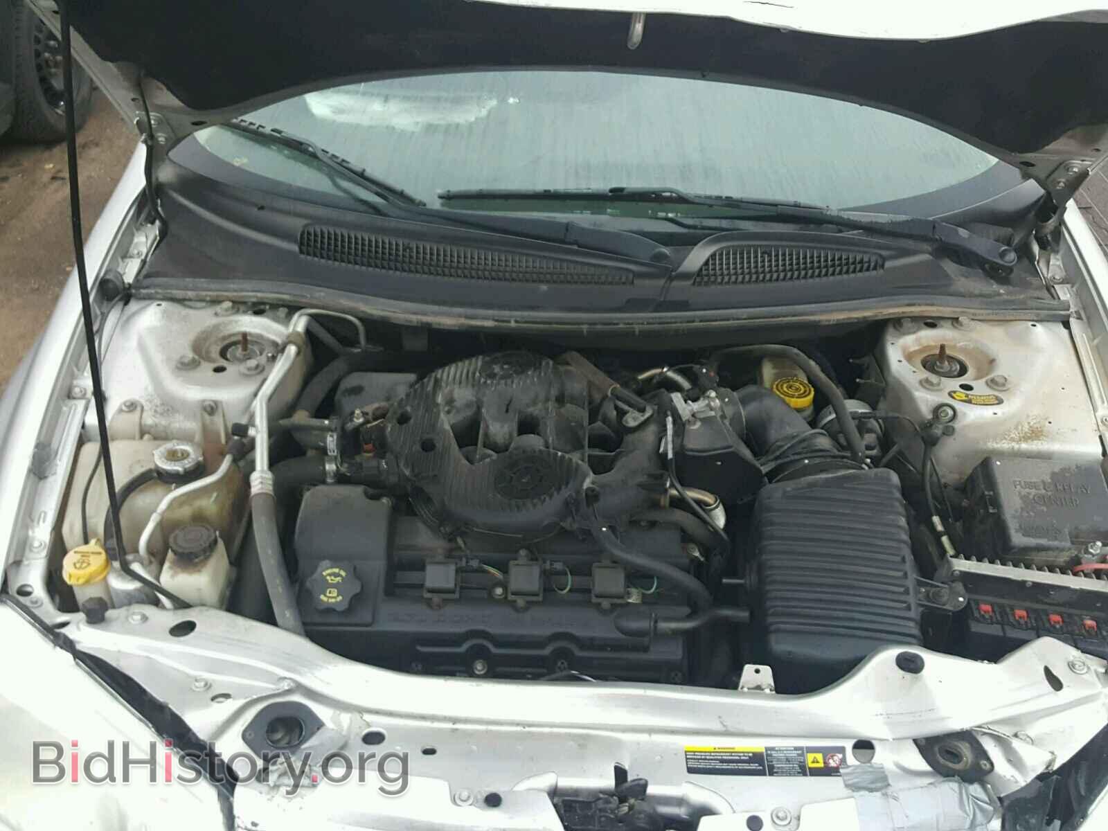 2005 CHRYSLER SEBRING - VIN: 1C3EL56R85N603339 - Фото 7