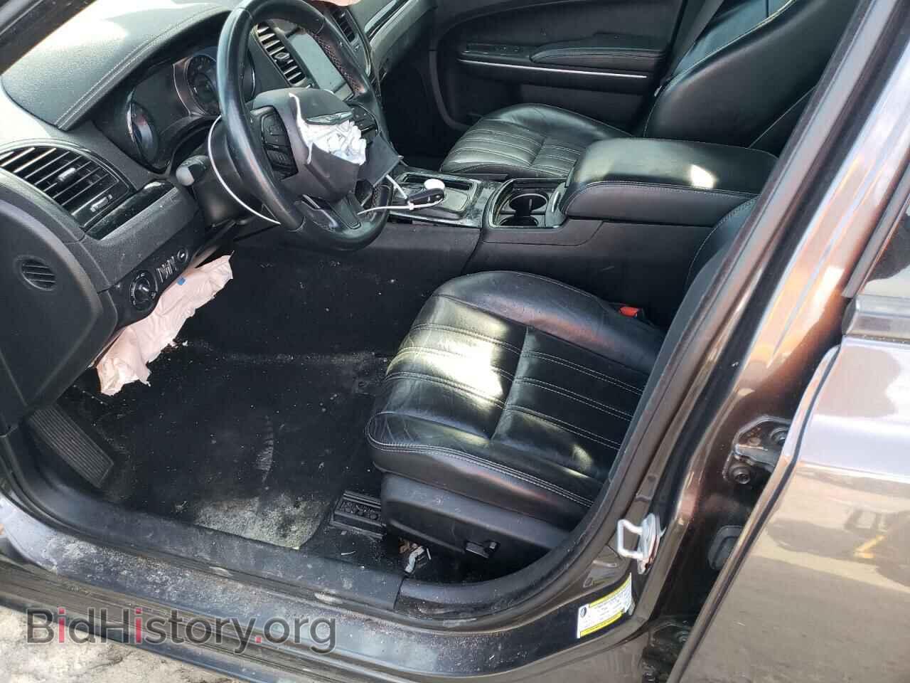 2019 CHRYSLER 300 - VIN: 2C3CCABG0KH618166 - Фото 7