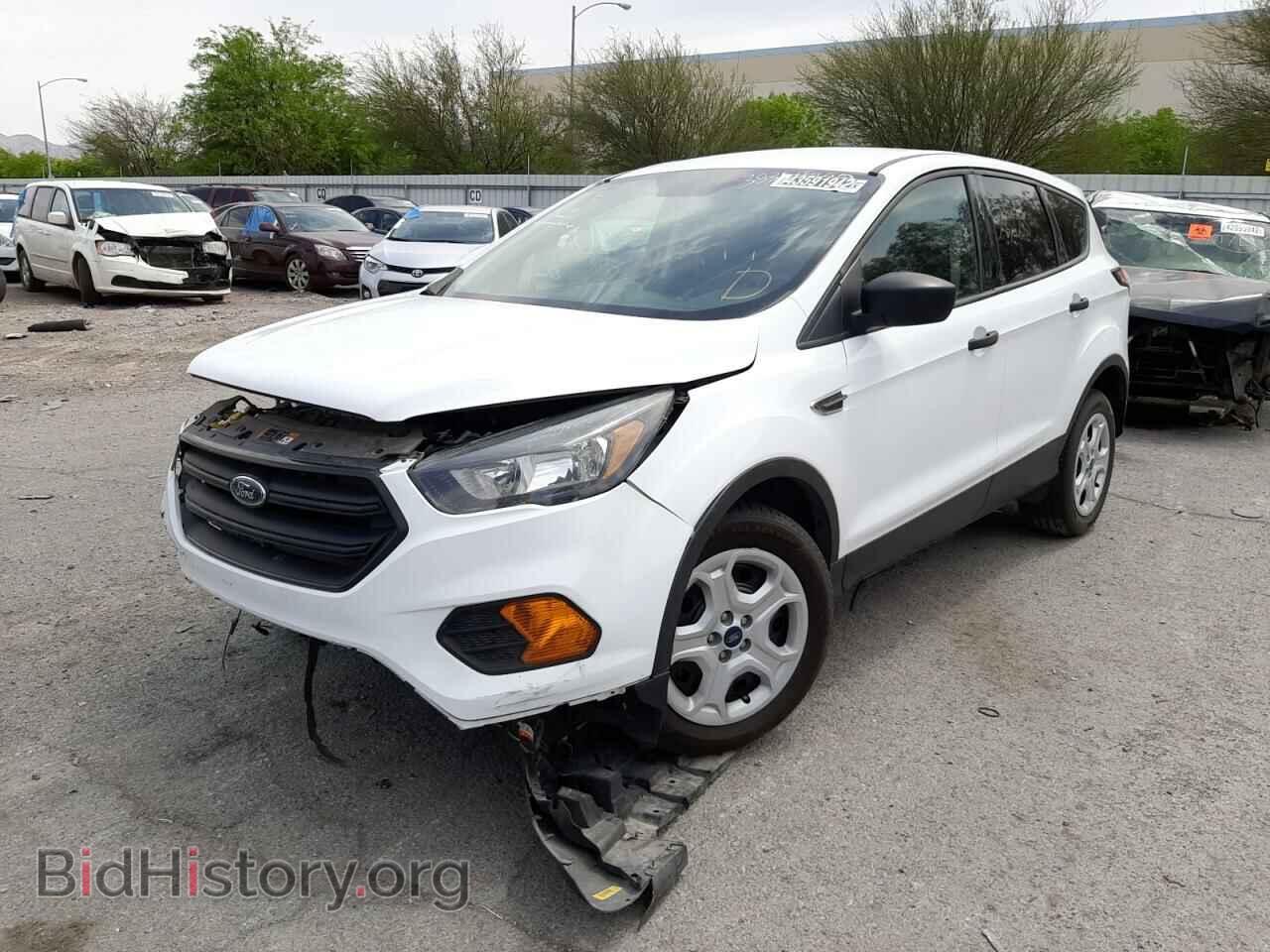 2018 FORD ESCAPE - VIN: 1FMCU0F75JUB16208 - Фото 2