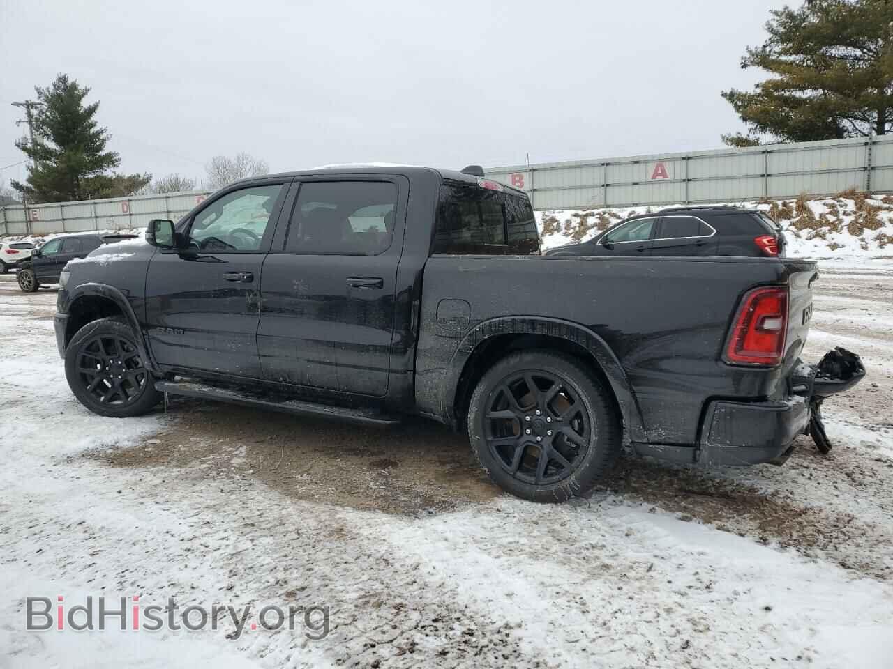 2025 RAM 1500 - VIN: 1C6SRFJP5SN553916 - Фото 2