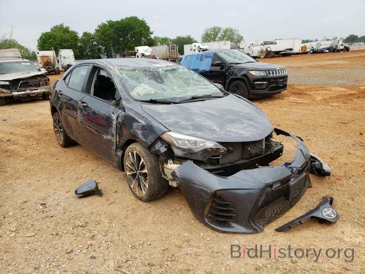 Photo 5YFBURHE9HP630831 - TOYOTA COROLLA 2017