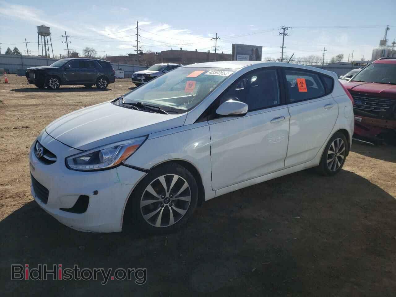 Photo KMHCU5AE3FU205561 - HYUNDAI ACCENT 2015