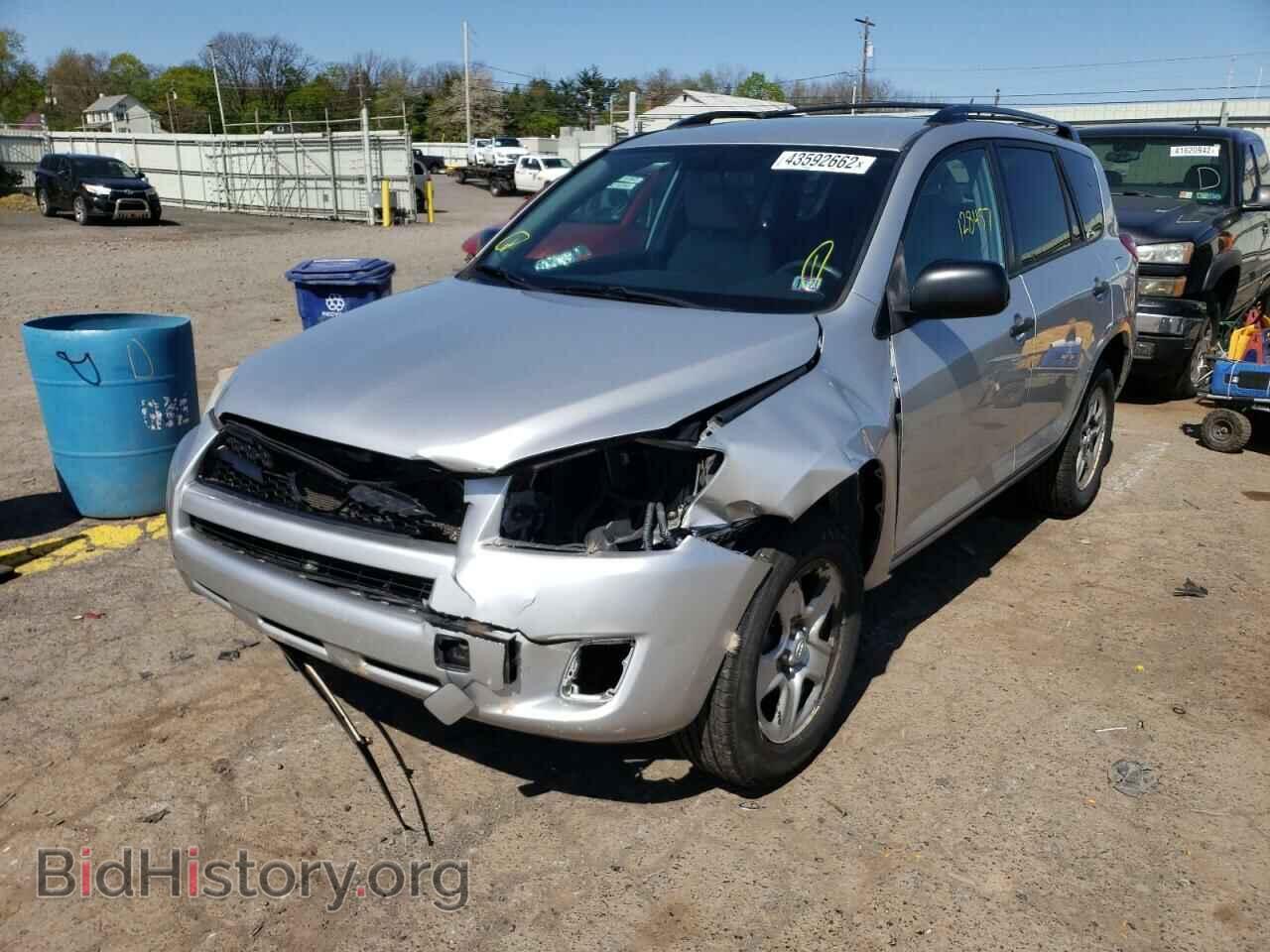 2011 TOYOTA RAV4 - VIN: 2T3BF4DV3BW159839 - Фото 2