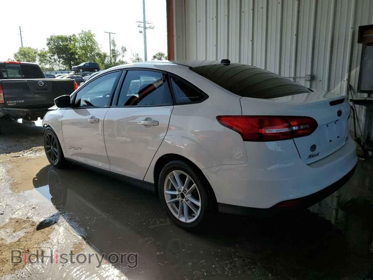 2016 FORD FOCUS - VIN: 1FADP3F23GL402343 - Фото 2