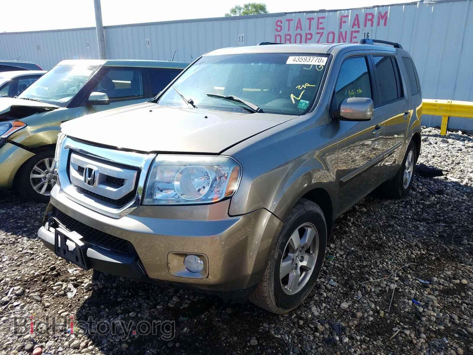 2011 HONDA PILOT - VIN: 5FNYF4H69BB062356 - Фото 2